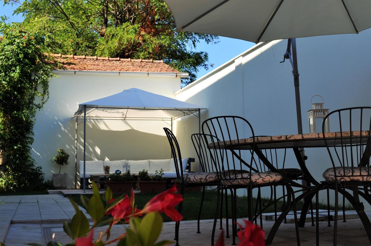 B&B Giu Le Stelle Marina di Massa Exterior foto
